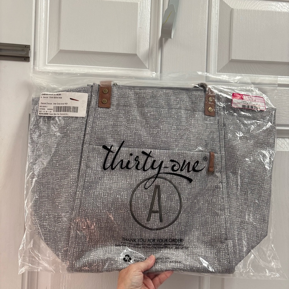 Thirty-One Classic Style Tote Textured Gray Tote monogrammed with “A”